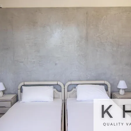 شقة Eleni's Super Central Apartments! 5 Minutes Walking From Everything!
